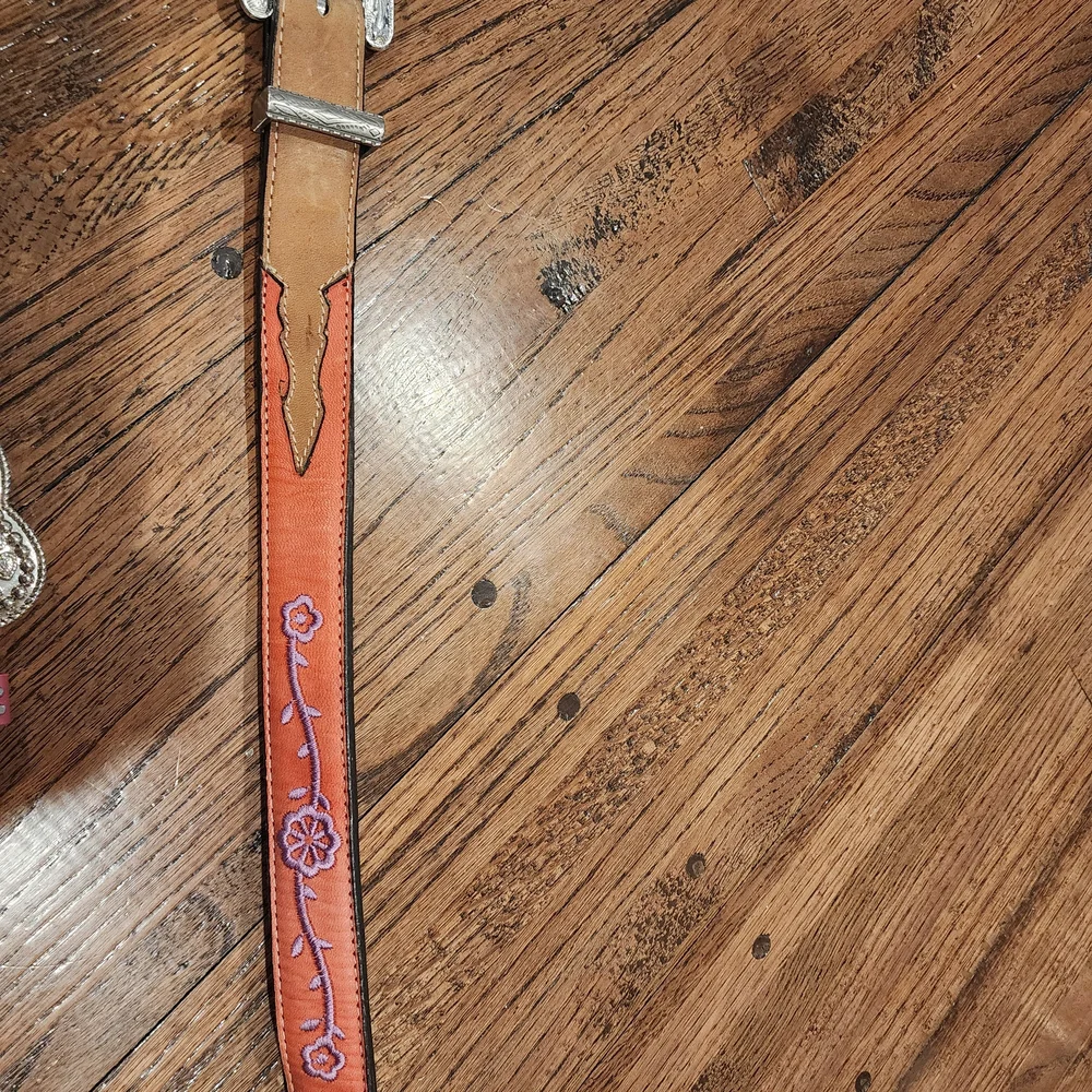 Girl's Colorful Belt Set..JNV And Nocona